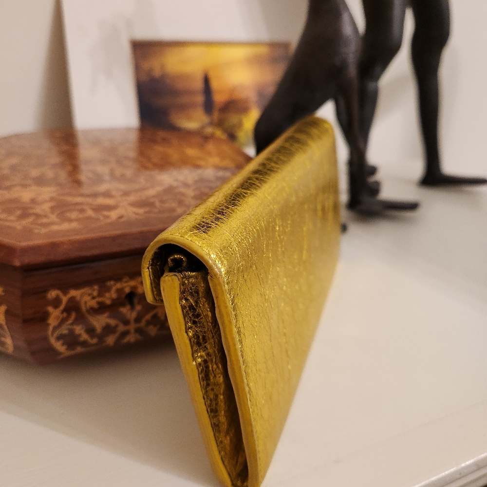 EUC Very Rare Balenciaga wallet with Unbranded Gold Chain. - Picture 5 of 12